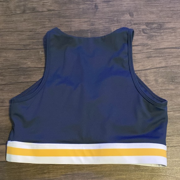 WILO Sports Bra - Picture 4 of 7